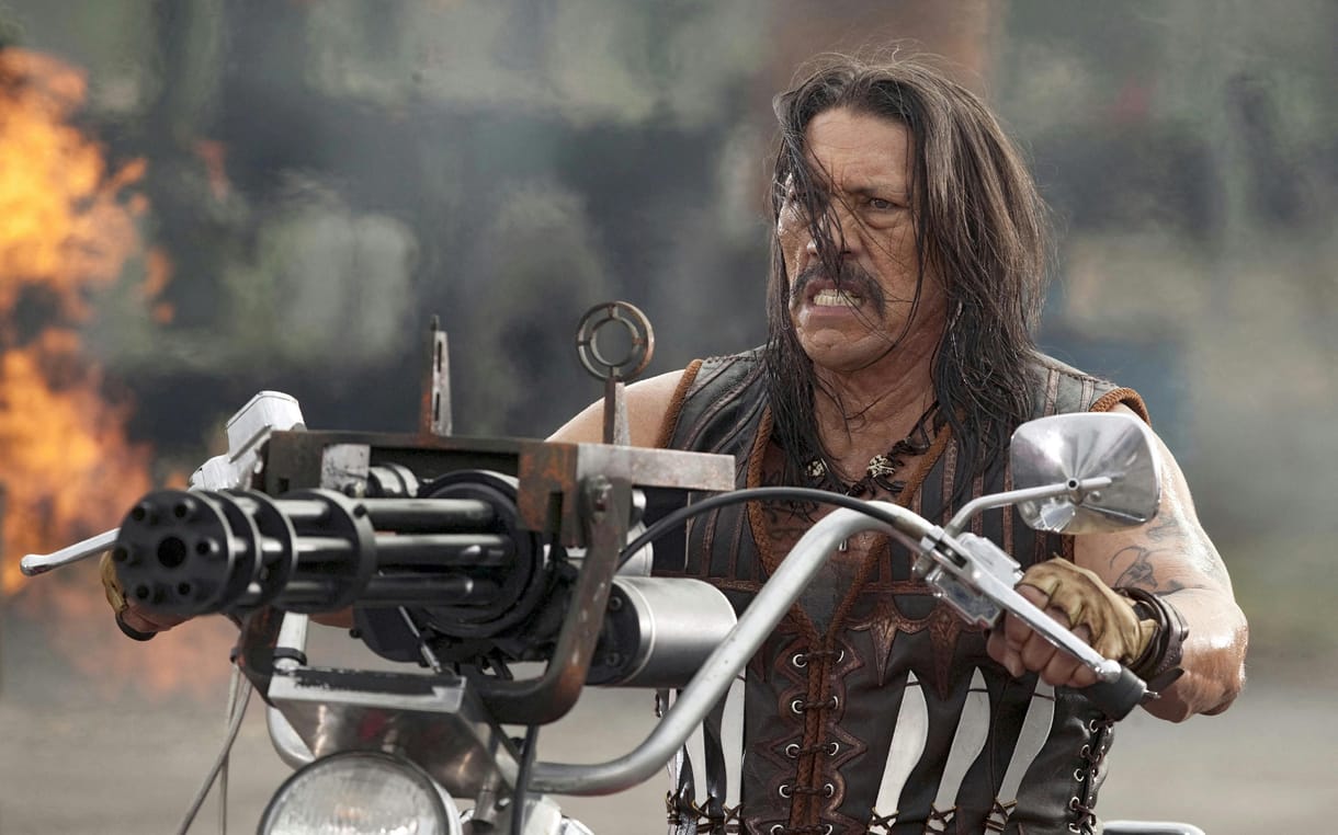 Danny Trejo hivatalosan is halhatatlan, de ennél több is kiderül kalandos önéletrajzából