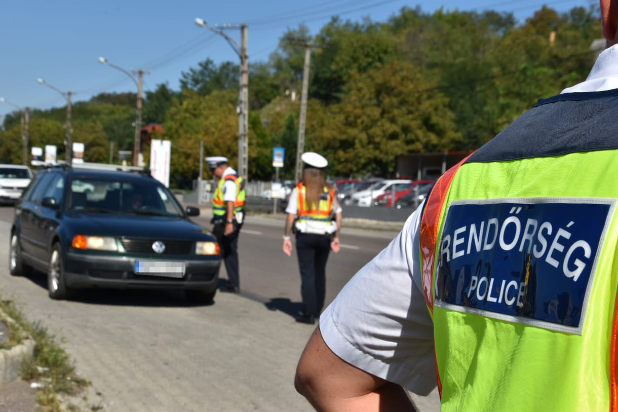 Energiaitalos dobozzal tuningolta autóját egy egri autós