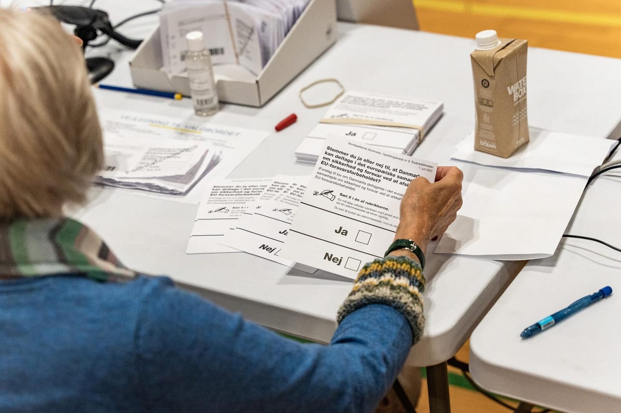 A dánok is erősítik a védelmi politikájukat az oroszok miatt