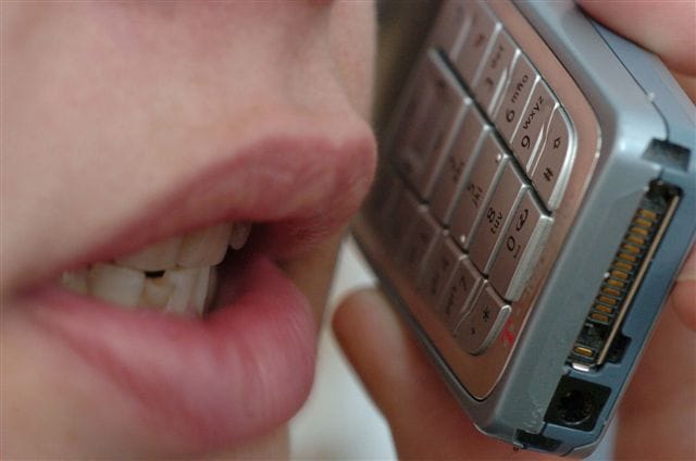 Fordulat: mégsem okoz agydaganatot a mobil?