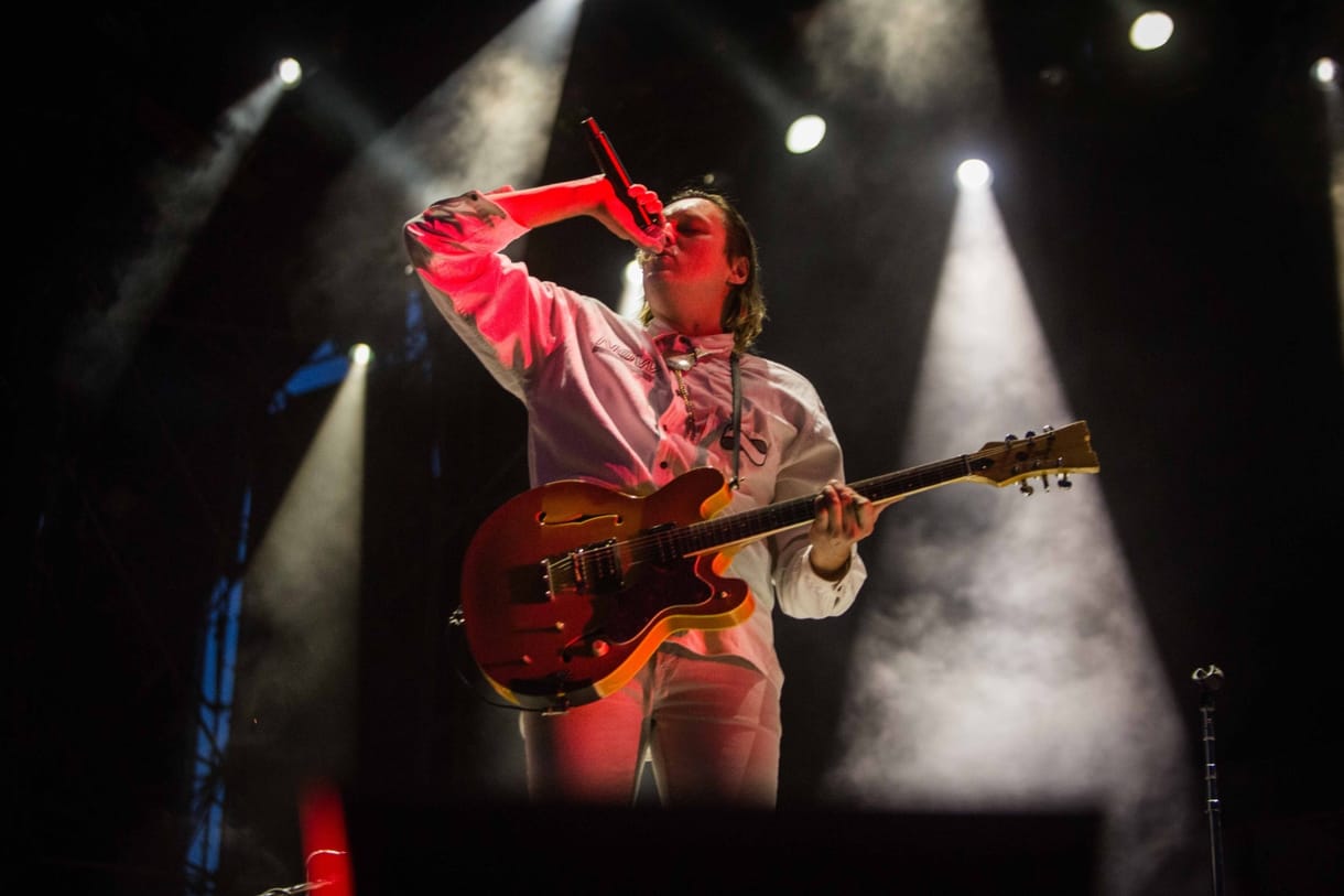 Nincs vége a mai koncertbombázásnak: jön az Arcade Fire is!