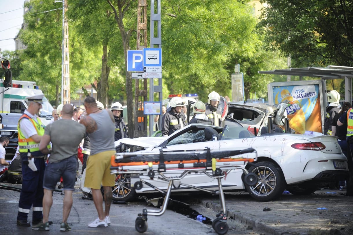 Halálos baleset a Dózsán: megszólalt a Mercedes sofőrje, tagadja a durva gyorshajtást
