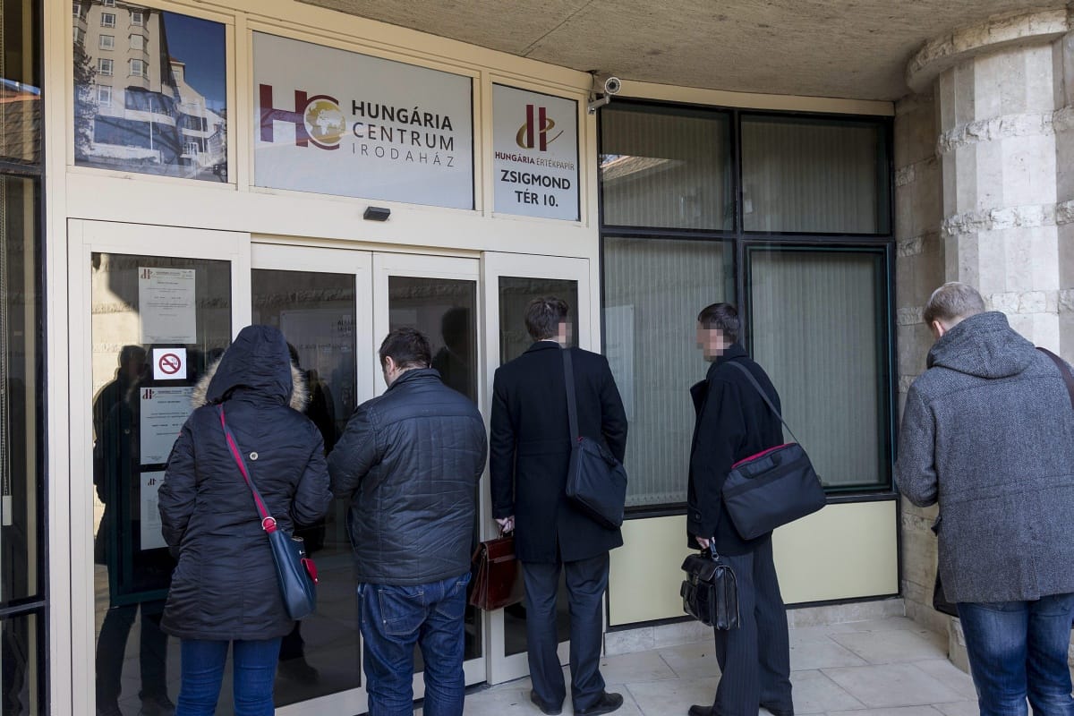 Bíróság előtt a Hungária Értékpapír Zrt. vezetői