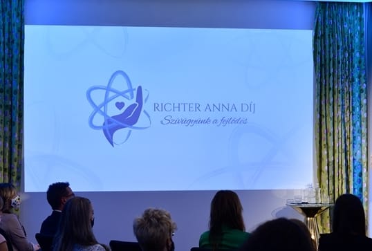 Közbigyó vagy a kórházi dolgozók jólléte? – indul a közönségszavazás a Richter Anna Díjra