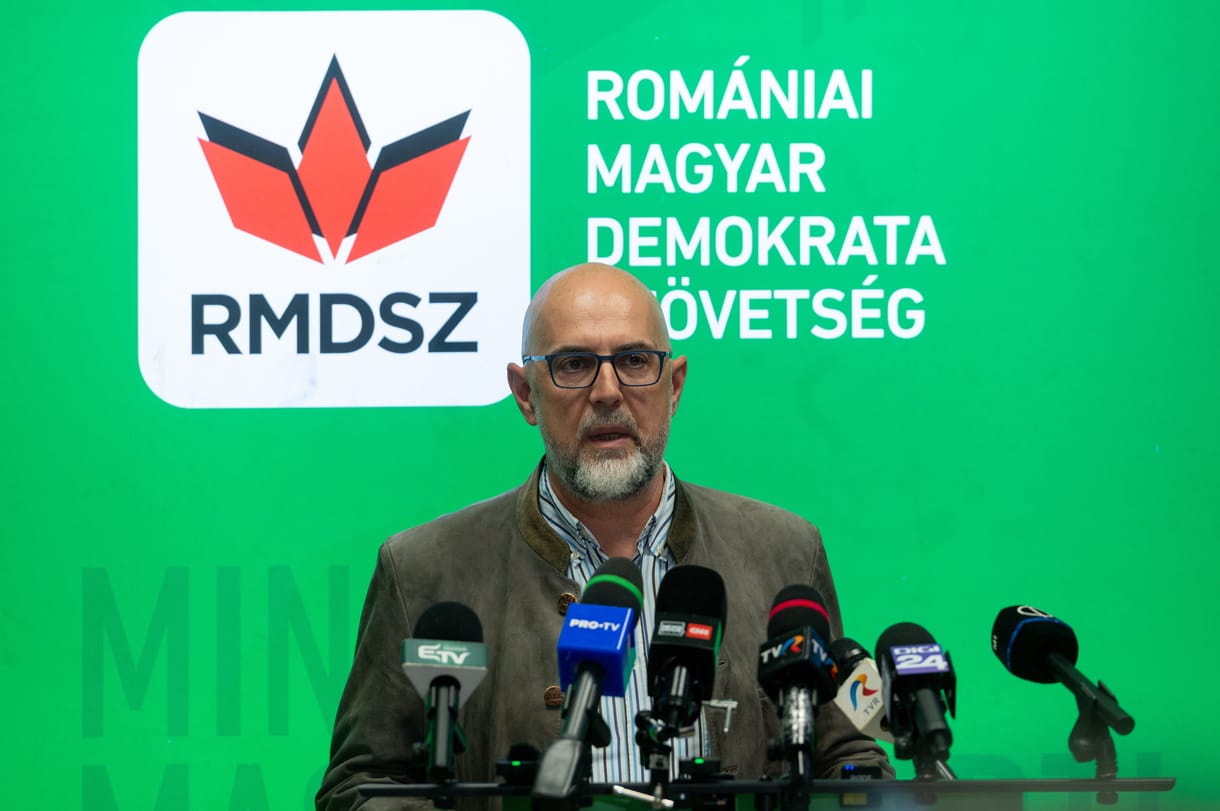 „Nem fogunk elfutni a felelősség elől, ránk lehet számítani!” – Kelemen Hunor bejelentette: az RMDSZ segíteni fogja Románia új kormányát