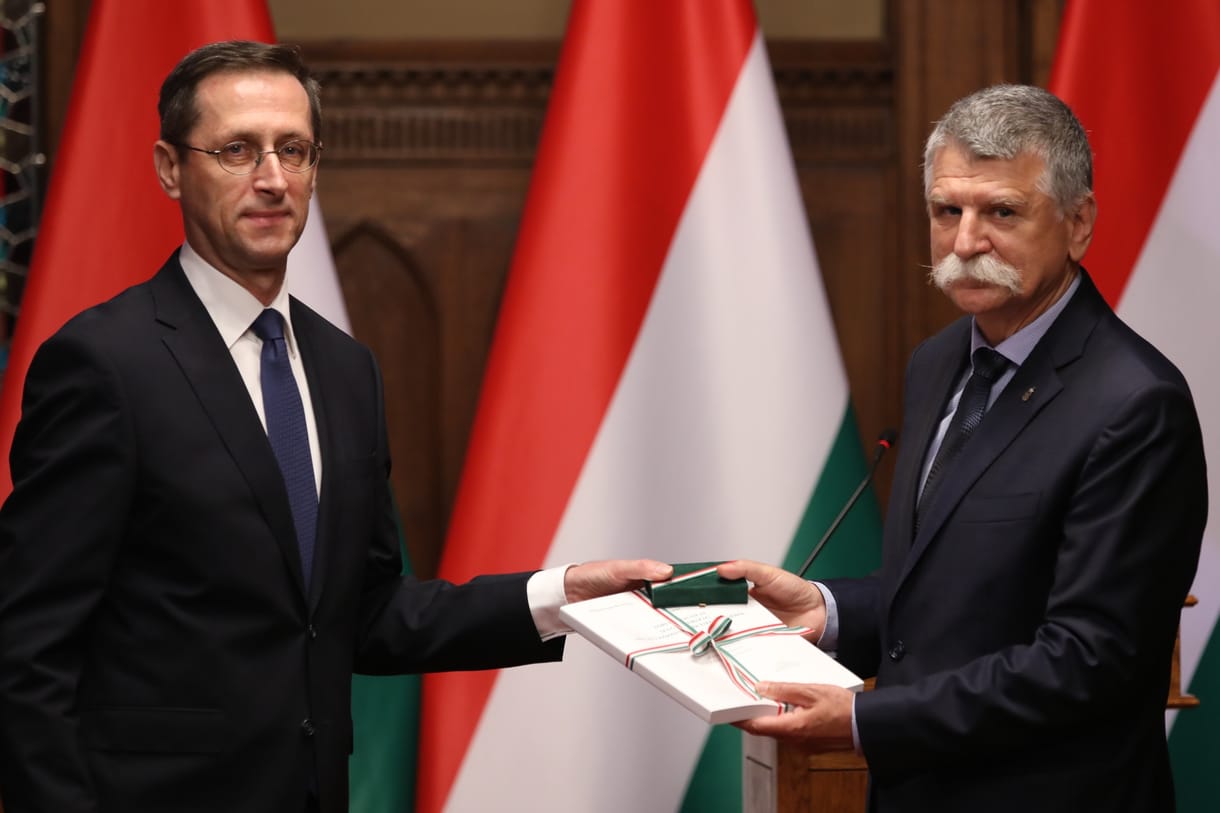 Varga szerint van elég tartalék az önkormányzatoknál, így nem gond, ha kiveszik őket a rezsicsökkentésből