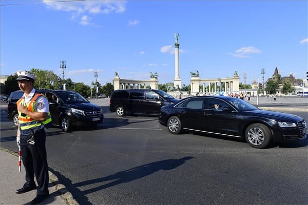 Csak csütörtökön érkezik meg Netanjahu Budapestre, változtak a közúti korlátozások