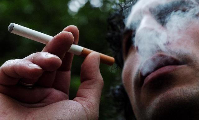 Nagyon lelkesednek a brit orvosok az e-cigiért