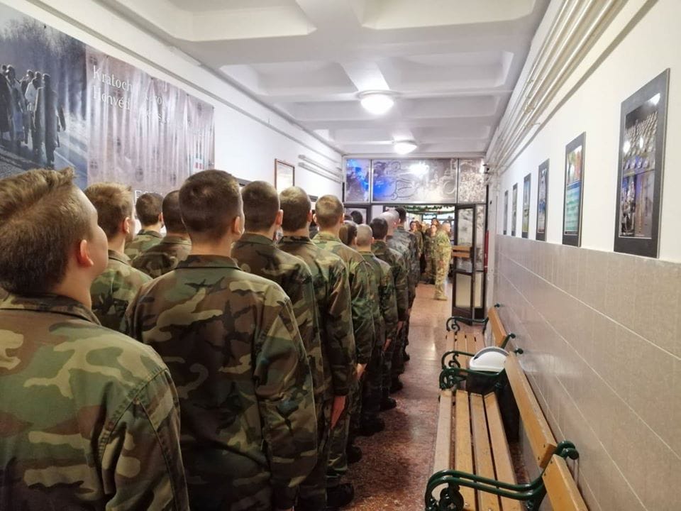 Áruházi lopás miatt szégyenkezhet a kormány 