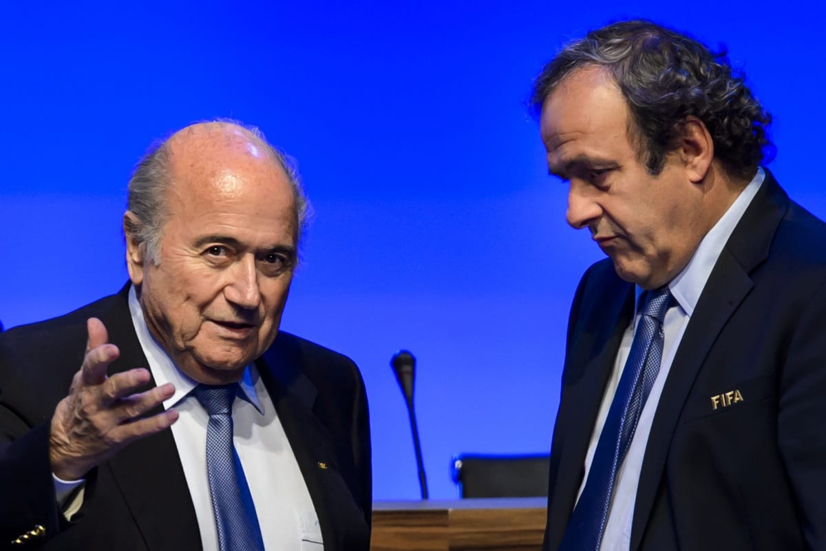 Platini bemondásra kapott félmilliárd forintot