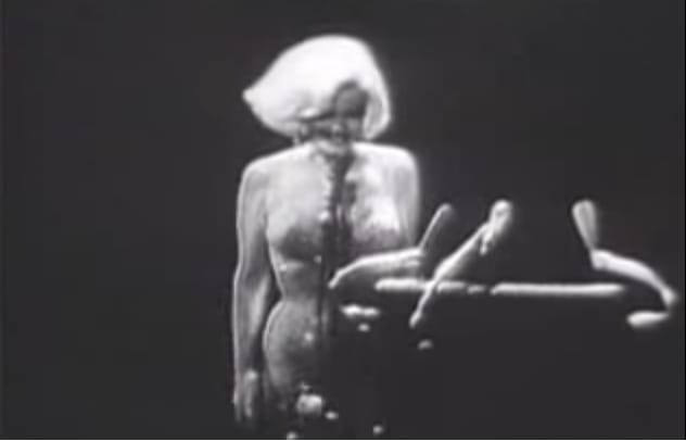 Elárverezik Marilyn Monroe ruháját, amelyben Kennedynek énekelt