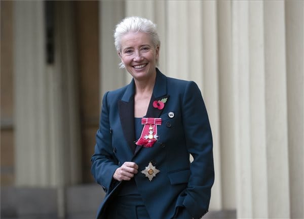 Lovagi címet kapott Emma Thompson és Sarah Gordy Down-kóros színésznő