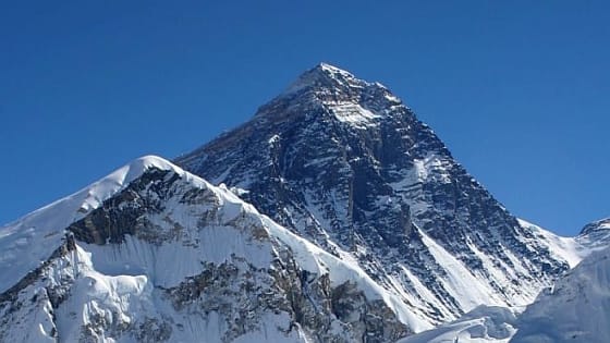 Idén tavasszal 457 hegymászó jutott fel a Mount Everestre