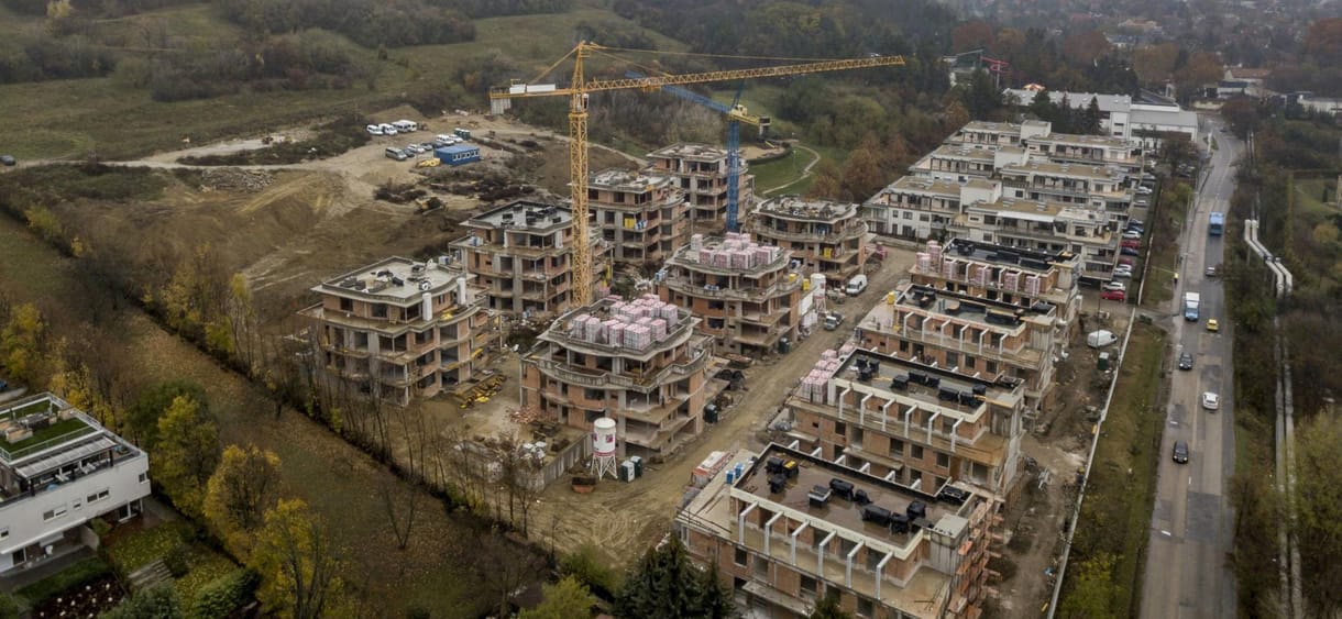 Lakás lesz bőven, csak élni nem lehet a környéken? A nagy építkezési láz mellékhatásai 