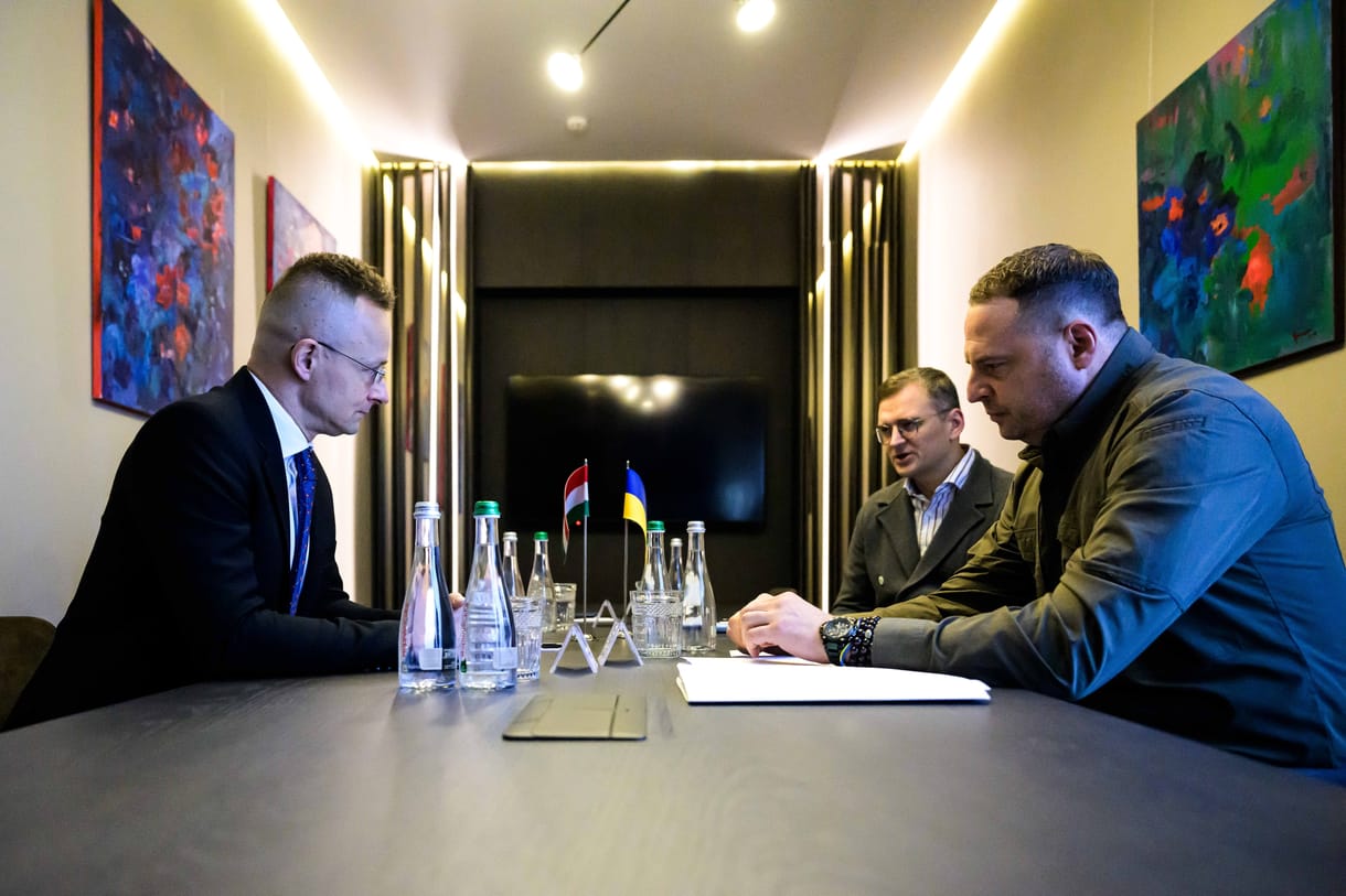 Ungváron eljátszották kicsiben, milyen lenne egy Orbán-Zelenszkij találkozó