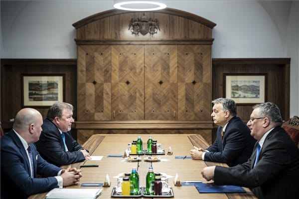 Minden kedvezményt megad a magyar kormány az egykori KGST-banknak