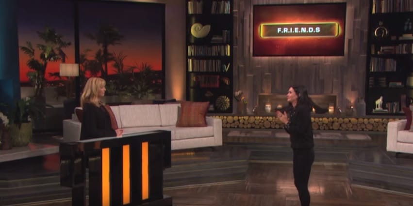 Videó: Phoebe és Monica összejött egy Jóbarátok-kvízre, és megállíthatatlanok voltak