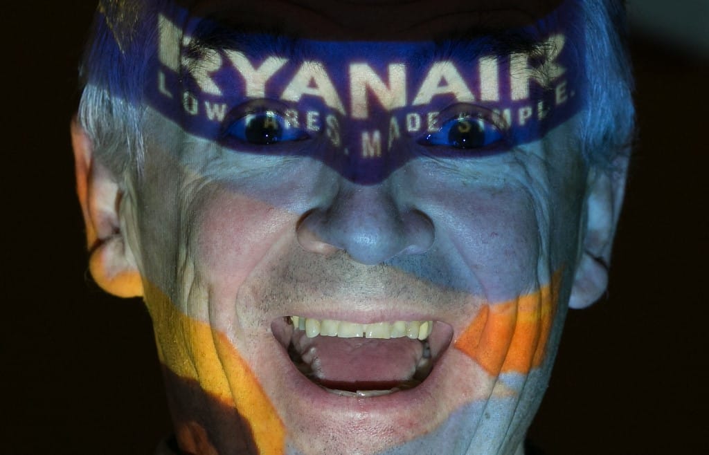 A Ryanair arra biztatja utasait, hogy írjanak tiltakozó levelet Nagy Mártonnak