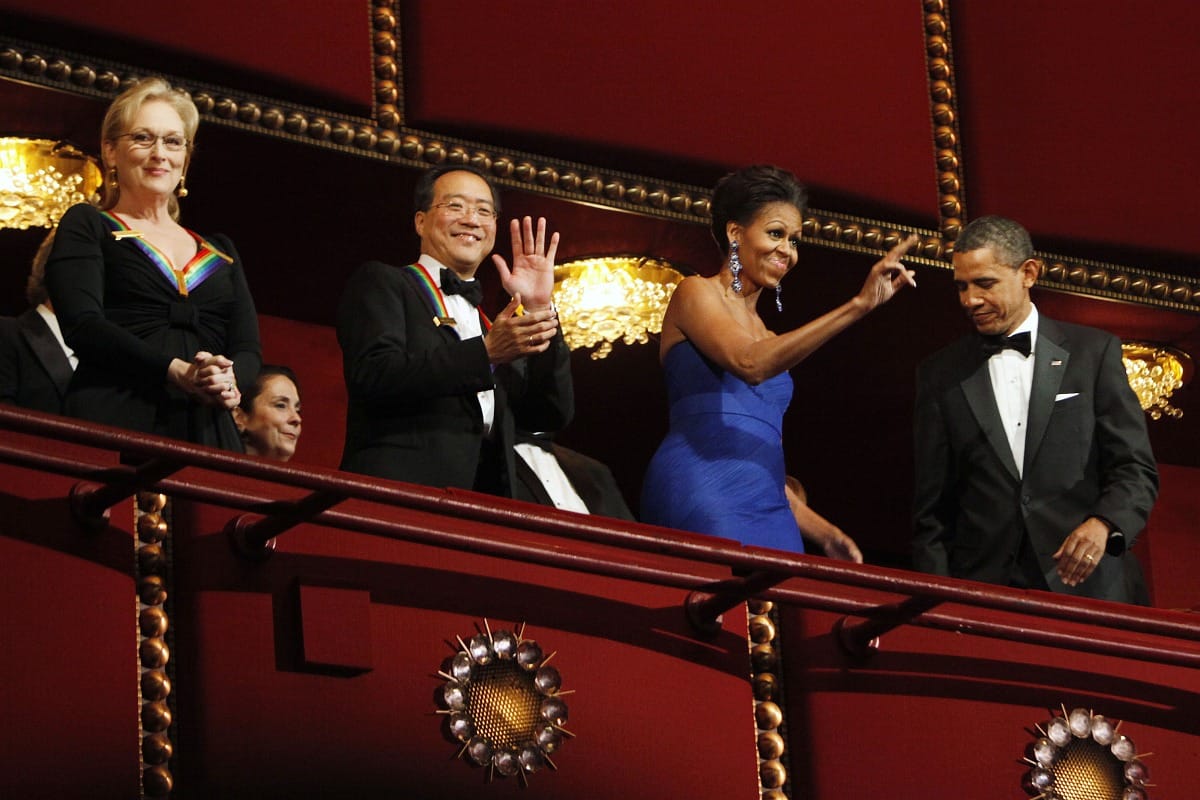 Felesége szerint Obama hülyén táncol