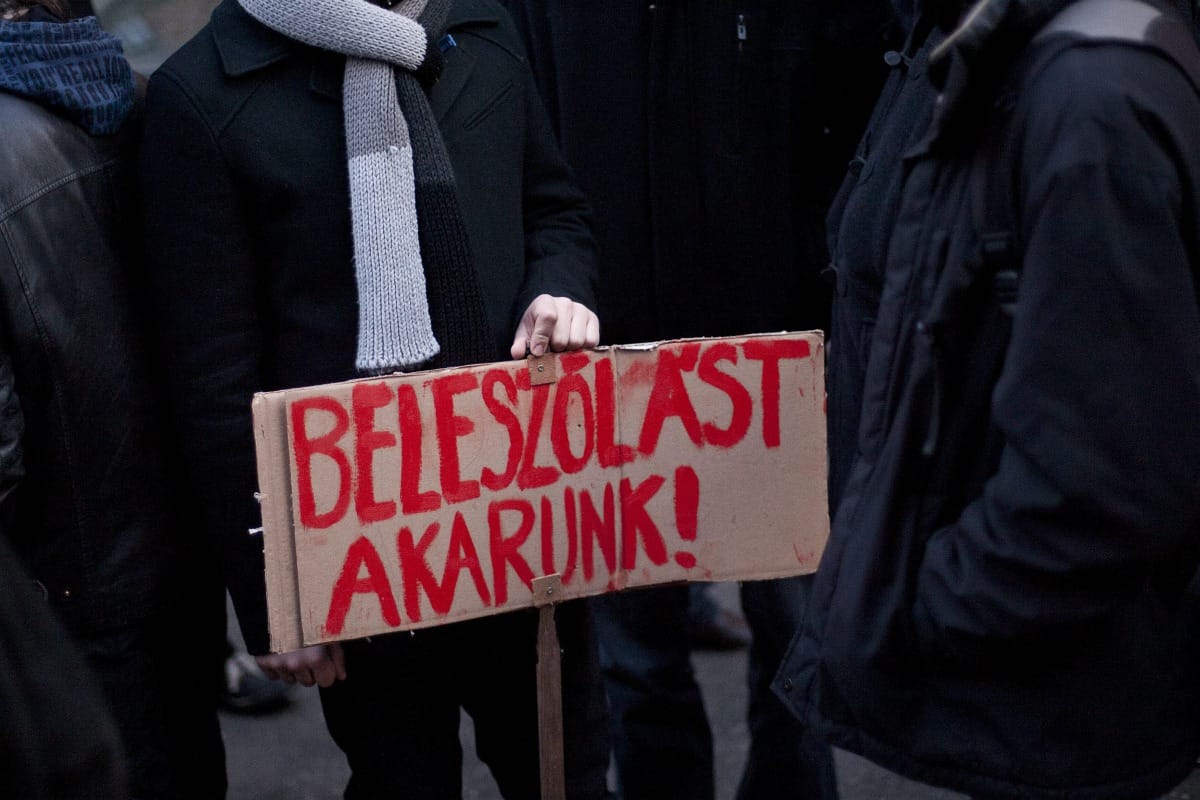 Ön is használja, de mégsem tudhatja: kié igazából az internet?