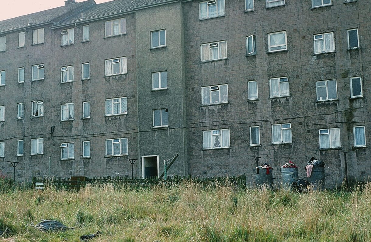 Ivásba fulladó glasgow-i nyomor és Sámson divatos frizurája a HVG könyvajánlójában