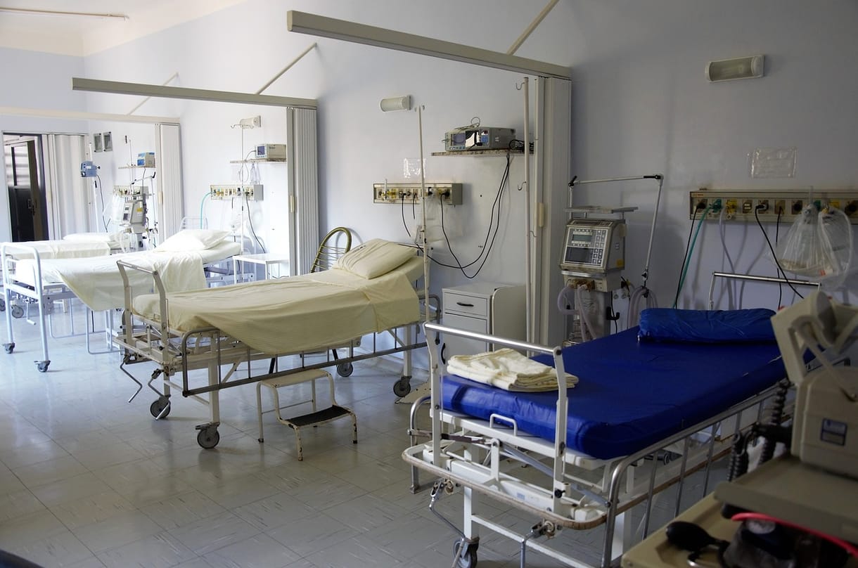 Látványos térképeken mutatjuk, milyen borzalmasan indult az év az egészségügyben