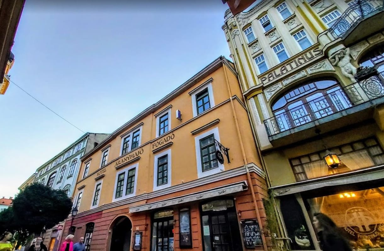 120 millió forintért adott el egy hotelt Pécs városa, egy fillért sem látott az összegből