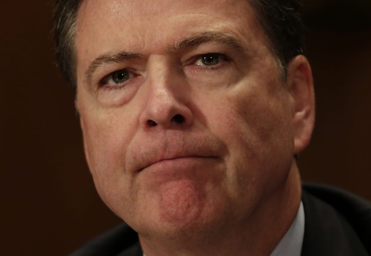 Trump kirúgta az FBI igazgatóját
