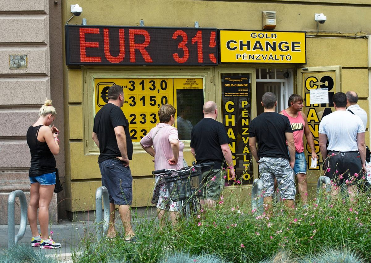 Kiszámolósdi: miért gyengül a forint?