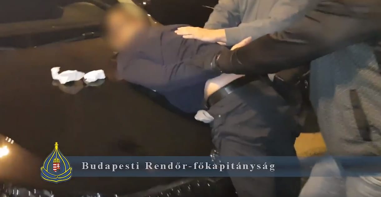 Börtönben kellett volna lennie, helyette hamis iratokkal kocsikázott a városban egy budapesti férfi