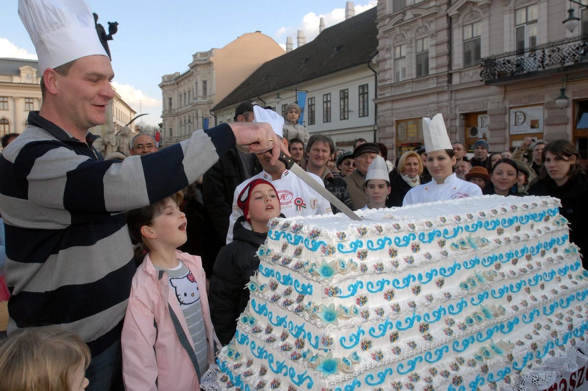 Vacilláló Laci most se vállalja be – Lesz-e Botka Lászlóból valaha MSZP-elnök?
