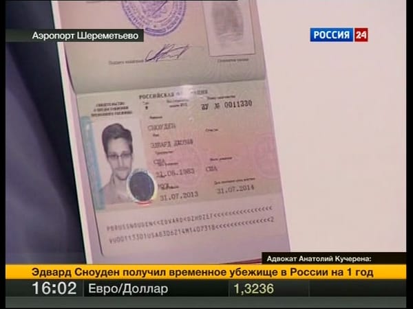 Kedves Snowden, kérjük, viselkedjen!