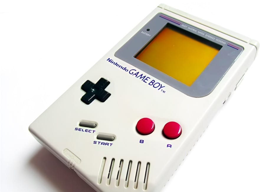 Visszatért a legenda: megint mindenki Nintendo Game Boyt akar Japánban, az sem baj, ha már nem működik