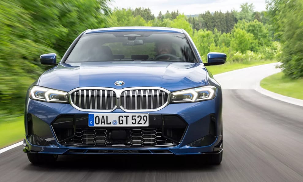 Kapaszkodjunk: 308 km/h a végsebessége a legújabb 3-as BMW-nek