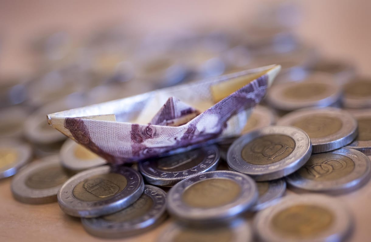 Húszmilliós szponzorpénzt kapott az állami Szerencsejáték-cégtől a Rogánt és Habonyt reptető család vállalkozása