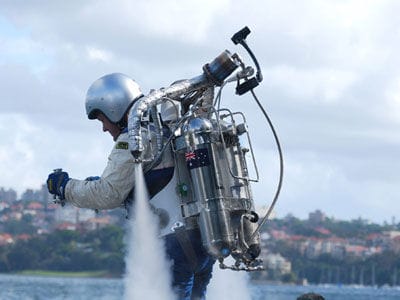 Végre valósággá válik a jetpackkel repkedés? (videó)