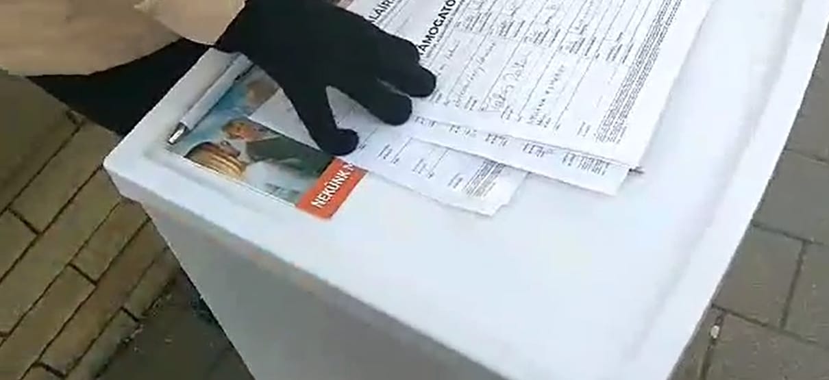 A Fidesz még mindig gyűjti az aláírásokat, pedig a határidő már rég lejárt
