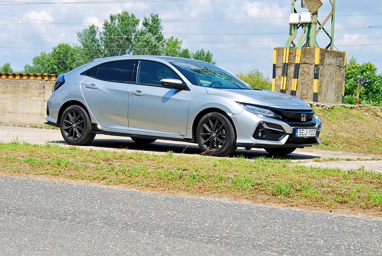 A szükséges (egy henger) plusz – teszten a Honda Civic Sport Plus