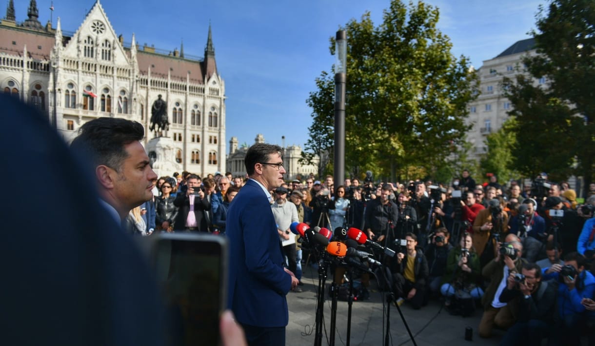 Gyurcsányék cáfolták, hogy megkeresték Karácsonyt, ő cáfolta a cáfolatot