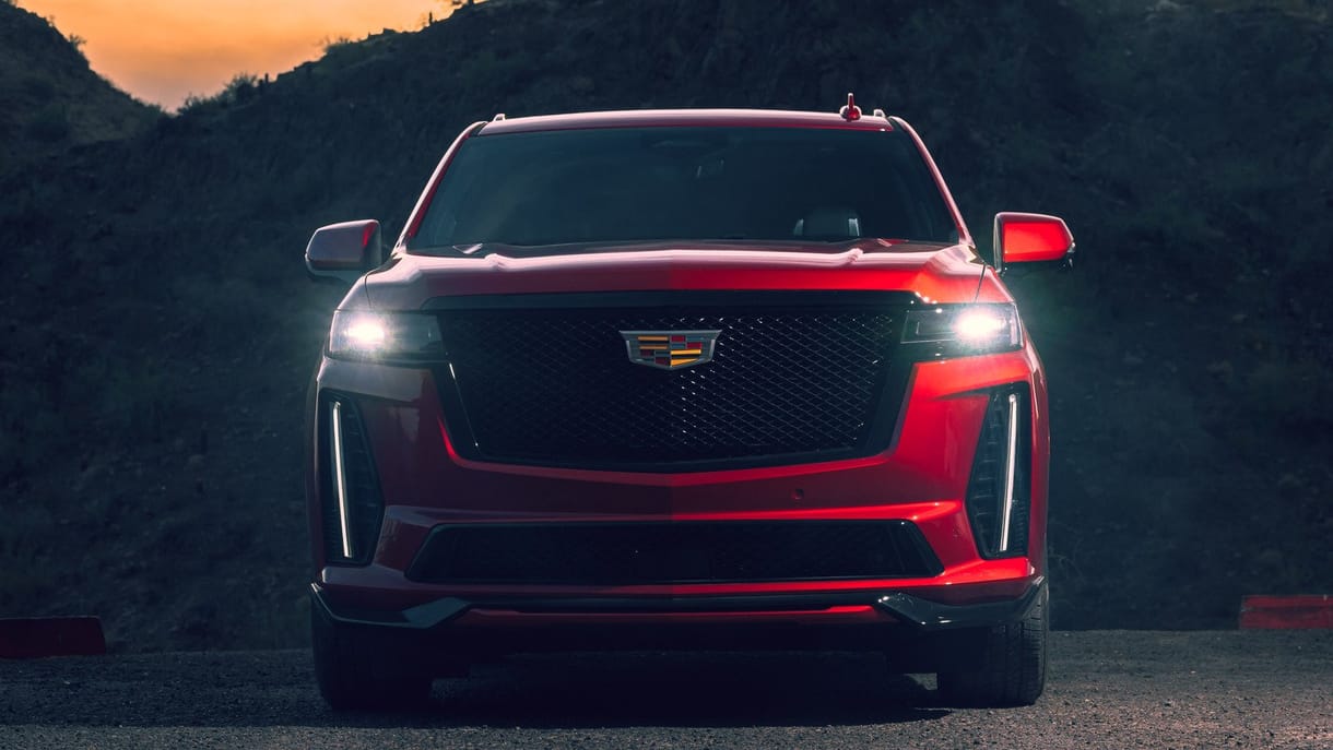Érkezik az igazi amerikai elektromos monstrum, a Cadillac Escalade IQ