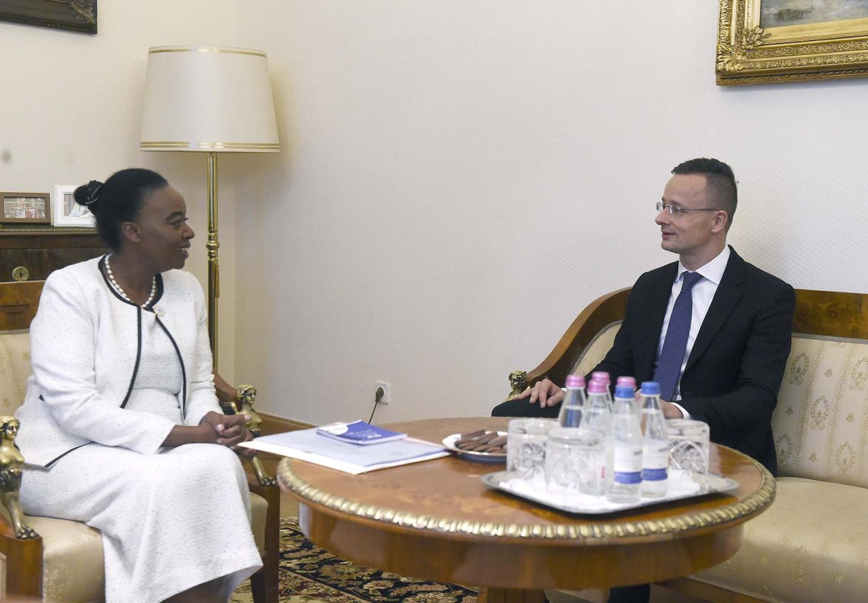 Két kórházat építenek magyar vállalatok Kenyában