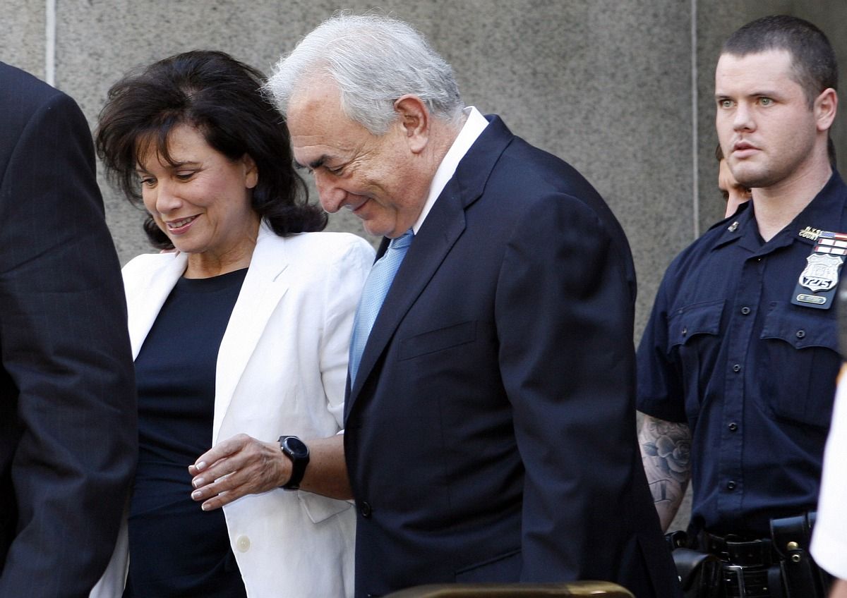 Megszüntették Strauss-Kahn házi őrizetét
