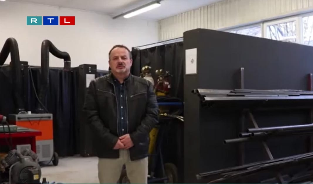 Lánya kísérte ki a tánc közben rosszul lett tanárt, aki meghalt a kiskunhalasi szalagavatón