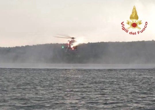 Felborult egy turistahajó Olaszországban, négyen meghaltak