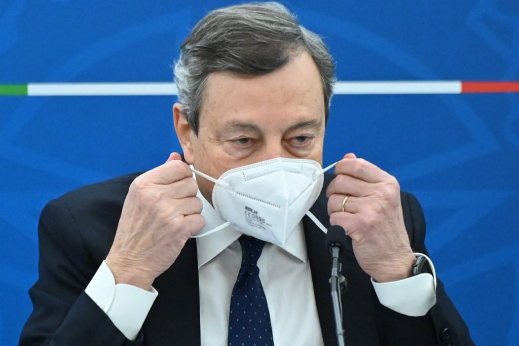 Olasz kormányfő: Az oltatlanok okozzák az egészségügyi problémák nagy részét