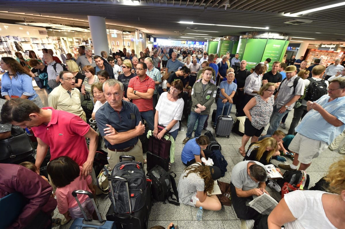 Összeütközött két gép a frankfurti repülőtéren