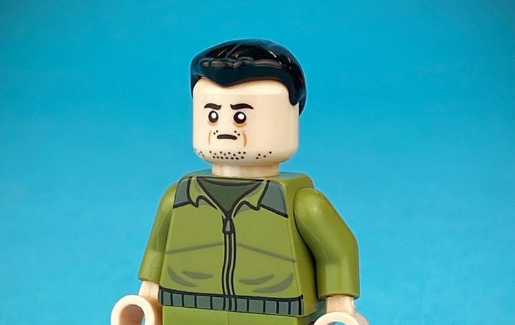 Tízmilliókat termelt ki a Zelenszkijt ábrázoló Lego-figura