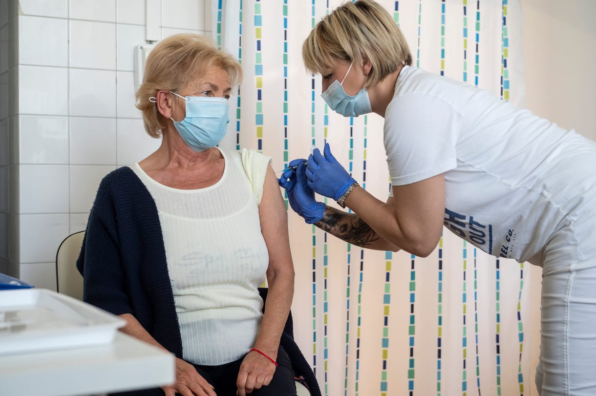 Felfüggeszti az oltást a Janssen vakcinájával Szlovénia