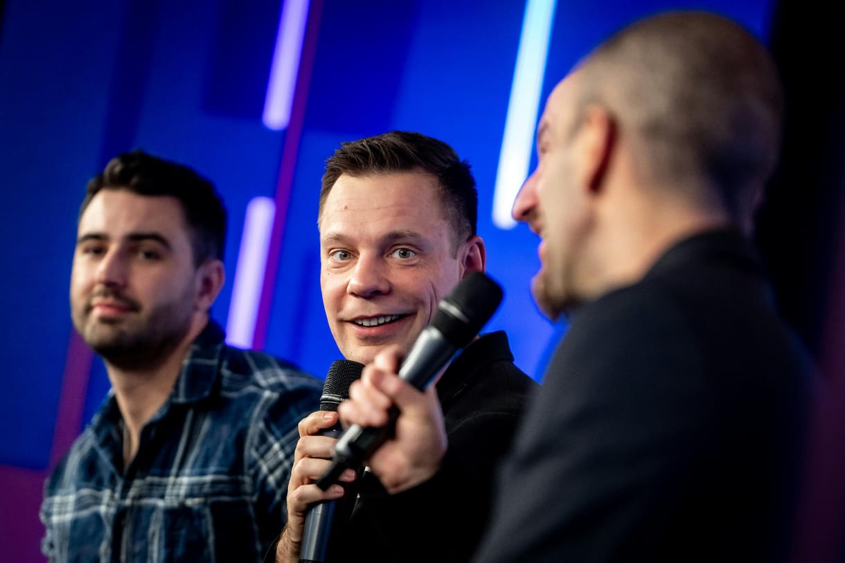 Duma Aktuál: Kevés gyerek születik? Legyen kötelező DÁP-belépés a pornóoldalakra!