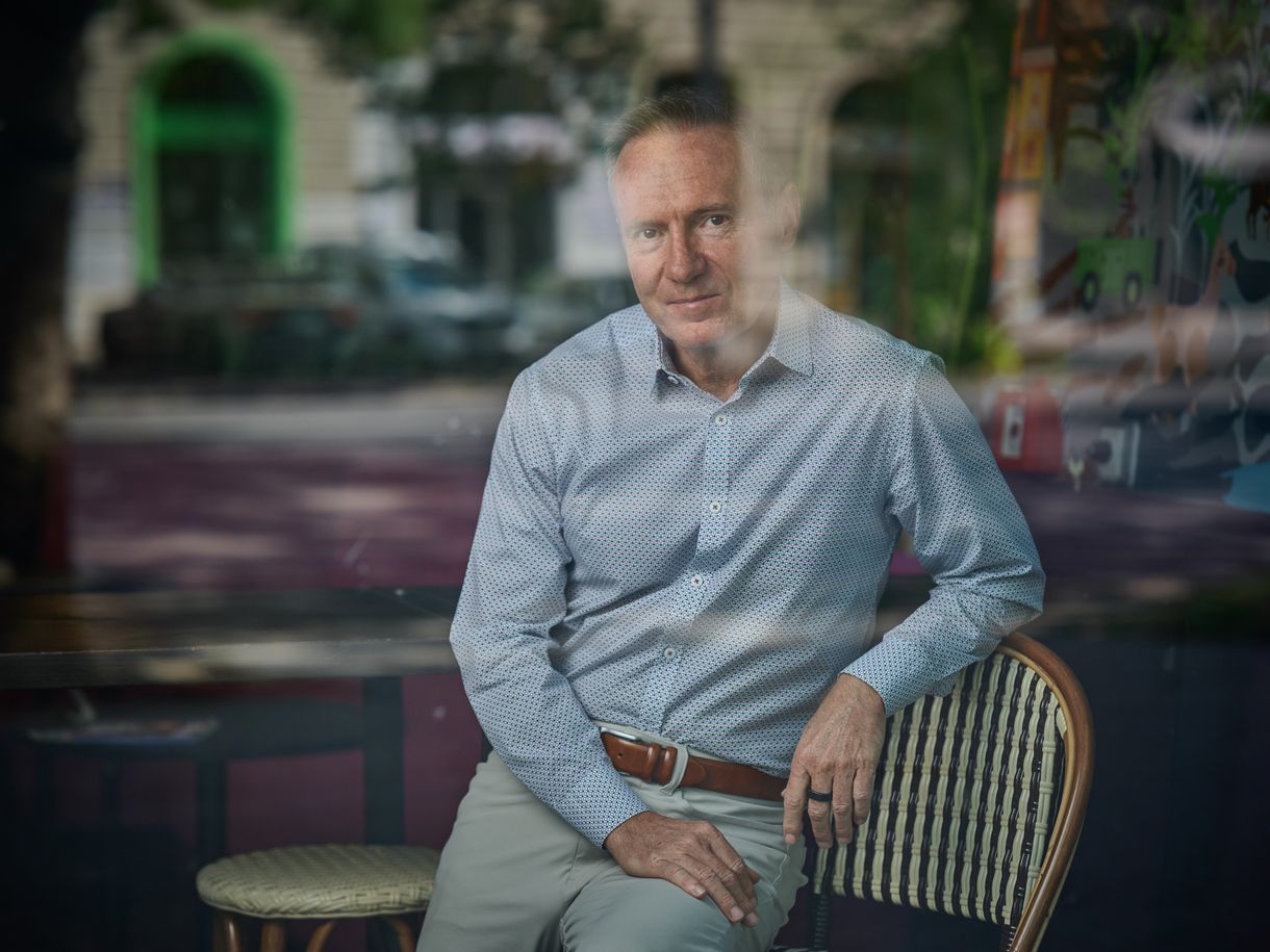 Frei Tamás: Nem hiszem, hogy Zelenszkij örülne ennek a regénynek, de Putyin sem